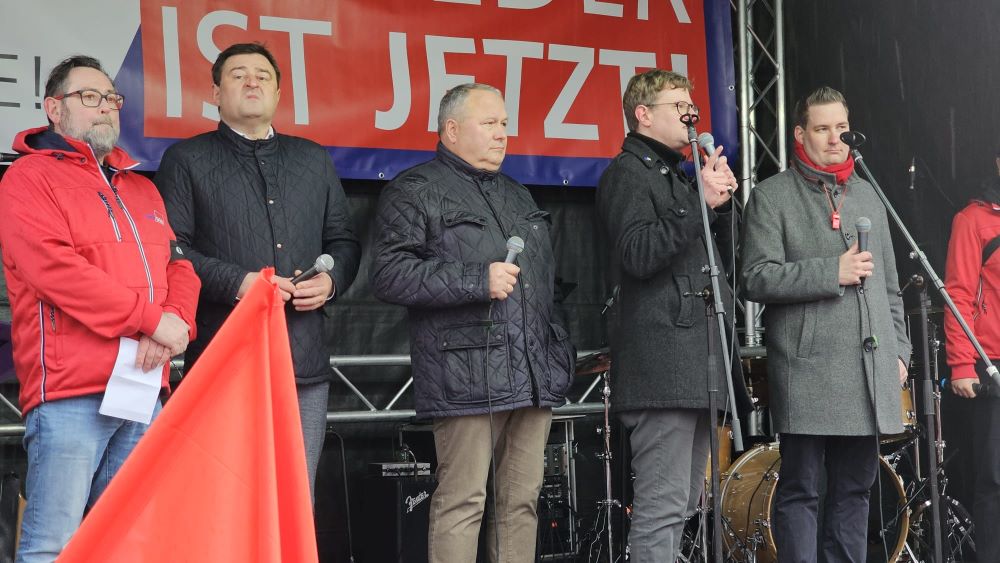 Demo gegen Rechts: Afd-Landesparteitag in Marl